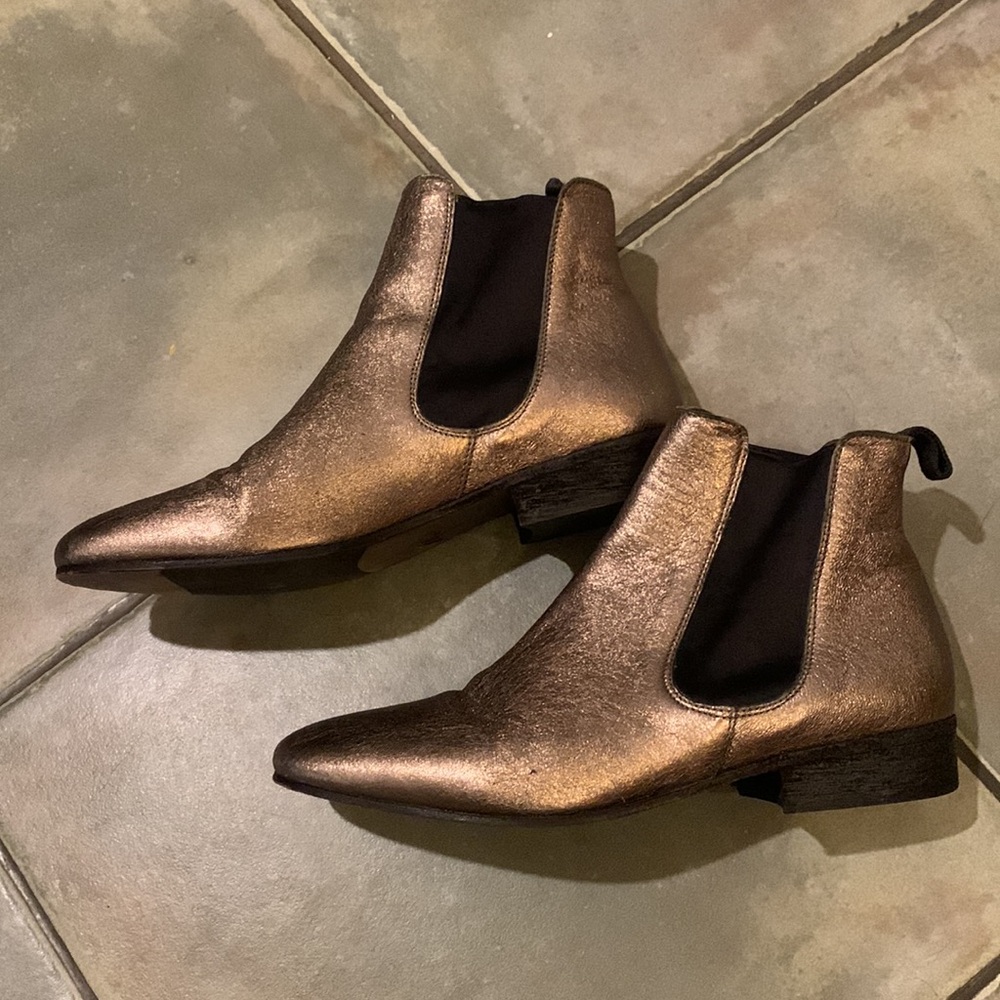 Boemos Bronze Gold Leather Booties - size 7.5 (EU 38)